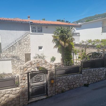 Apartmani Mina 巴尔 外观 照片