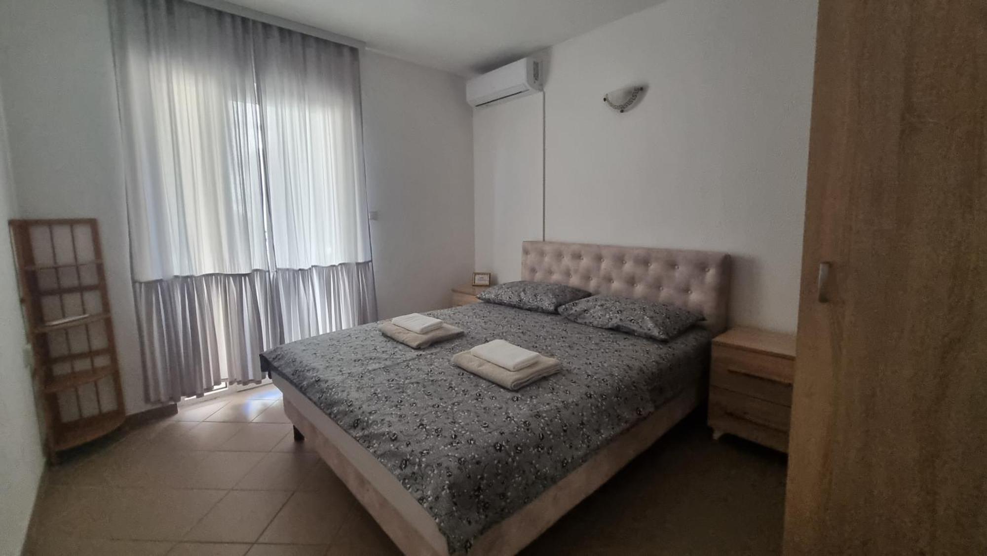 Apartmani Mina 巴尔 外观 照片